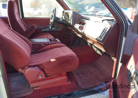 1994 Chevrolet Gmt-400 C1500 z USA, uszkodzony, nr VIN 2GCEC19K9R1188624